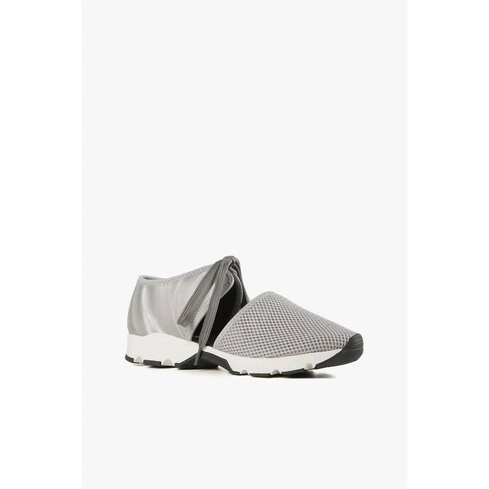 NEW ALL BLACK amazing streak sneaker in grey